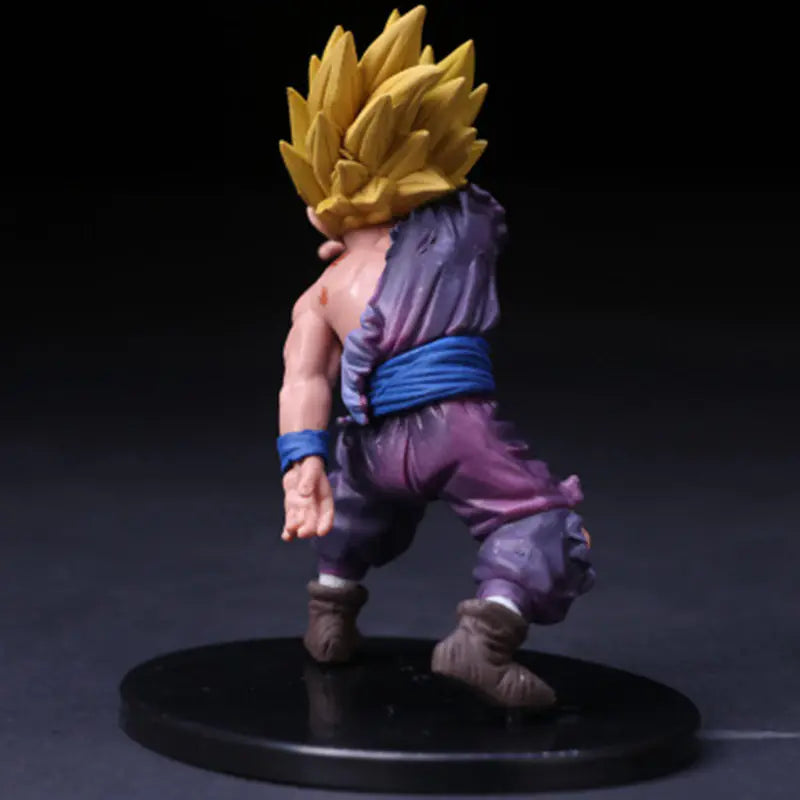 Dragon Ball Gohan Figurine - Saiyan Childhood Model